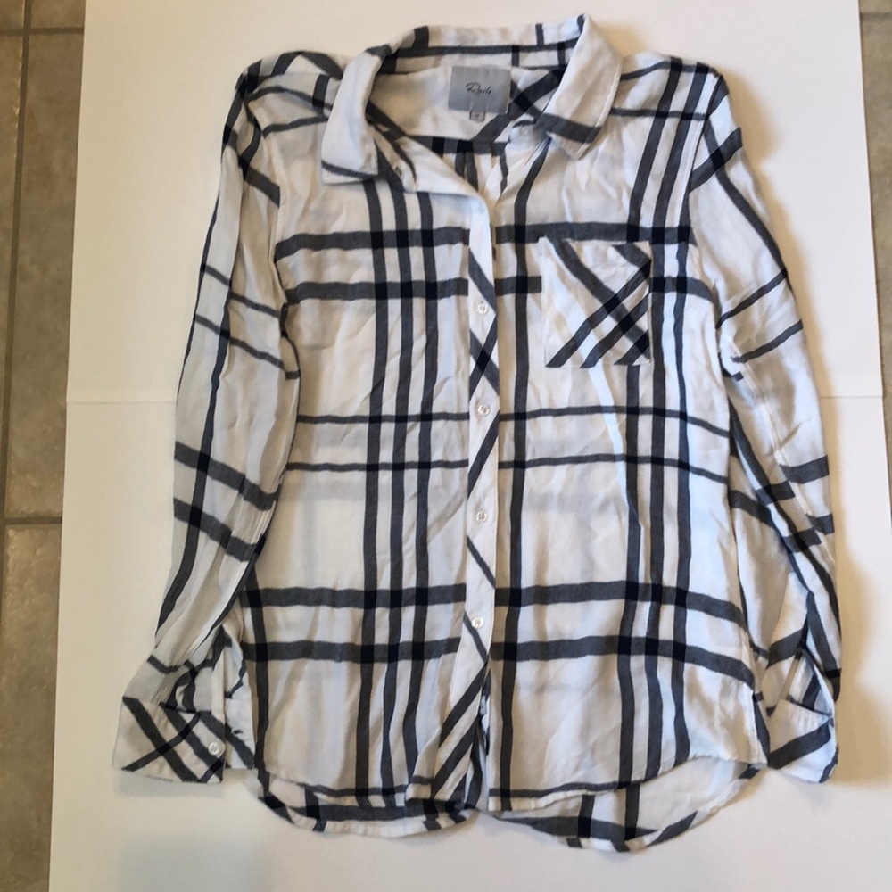 Euc. Rails Plaid Front Pocket Long Sleeve Shirt.
